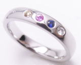 4色サファイヤリング　