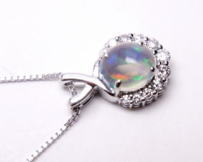 ウォーターオパールペンダント　オーダーメイド　宝石工房ながお