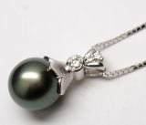 黒真珠ペンダント　宝石工房ながお
