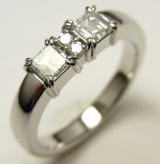 ブラックオパールの指輪　オーダーメイド　宝石工房ながお