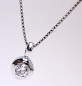 ダイヤペンダント0.22ｃｔ　宝石工房ながお