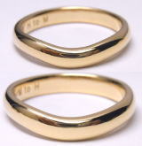 18金結婚指輪　鍛造で手作り