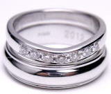 結婚指輪　別々のデザインで手作り