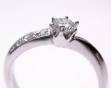 ダイヤリング　0.334ｃｔ　手作り