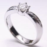 ダイヤリング　0.35ｃｔ　手作り