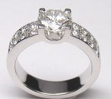 ダイヤリング　1.5カラット　プラチナ