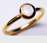 オパール指輪　リフォーム作品　宝石工房ながお