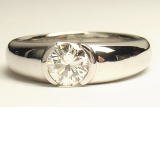 ダイヤリング　0.77ｃｔ　手作り