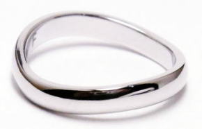 結婚指輪　鍛造で手作り　ｐｔ900