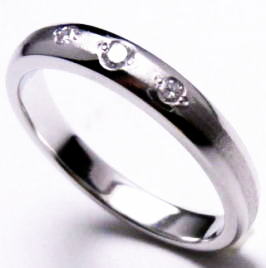 マリッジリング　元枠を溶かして作り変え　宝石工房ながお