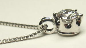 ダイヤペンダント　0.546ｃｔ　宝石工房ながお