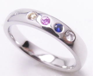 4色サファイヤリング　手作り作品