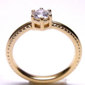 ダイヤリング0.323ｃｔ　18金