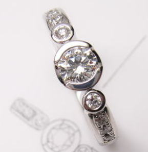 ダイヤリング　0.50ｃｔ　手作り