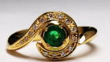 エメラルドリング　オーダーメイド　宝石工房ながお