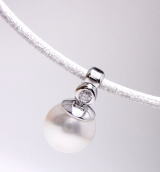 パールペンダント　アコヤ９ミリ　　宝石工房ながお