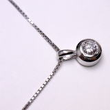 ダイヤペンダント　ハンドメイド　宝石工房ながお