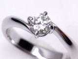 ダイヤリング　0.77ｃｔ　手作り