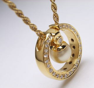 真珠ペンダント18金　指輪を溶かしてリフォーム　宝石工房ながお